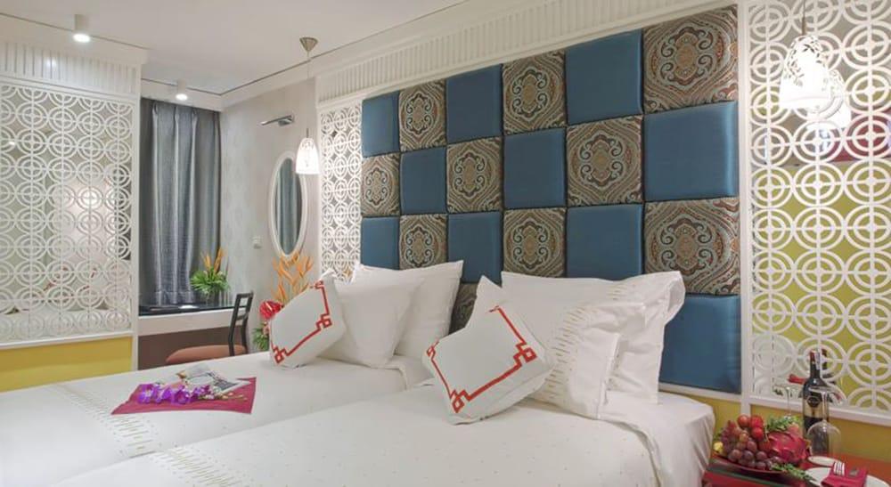 Classy Holiday Hotel & Spa Hanoi Bagian luar foto