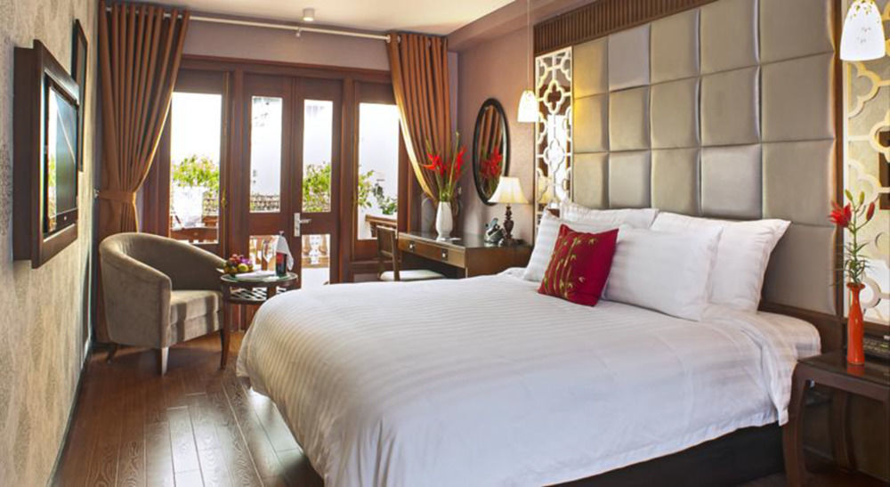 Classy Holiday Hotel & Spa Hanoi Bagian luar foto
